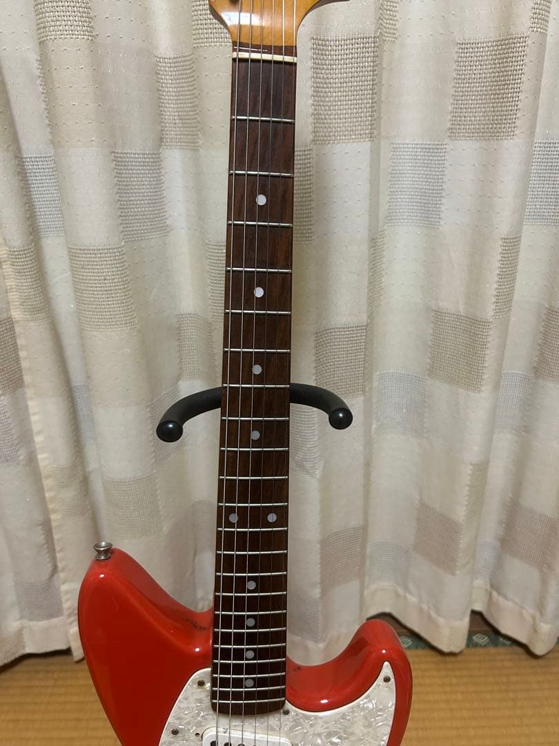 ギター Fender  Cobain Jag-Stang
