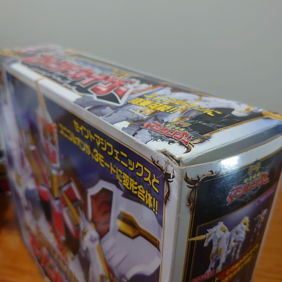 魔法戦隊マジレンジャー 天空合体 DXセイントカイザー 箱説明書あり