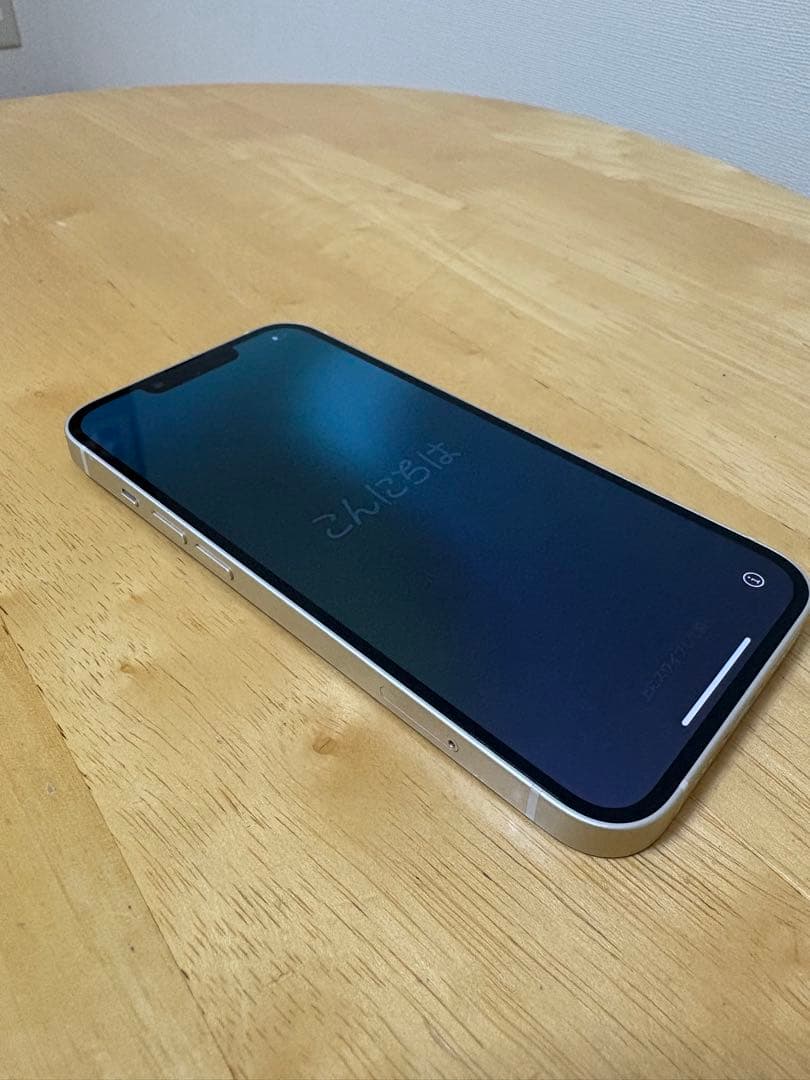 iPhone13 128GB SIMフリー　美品　白　スターライト　人気色！
