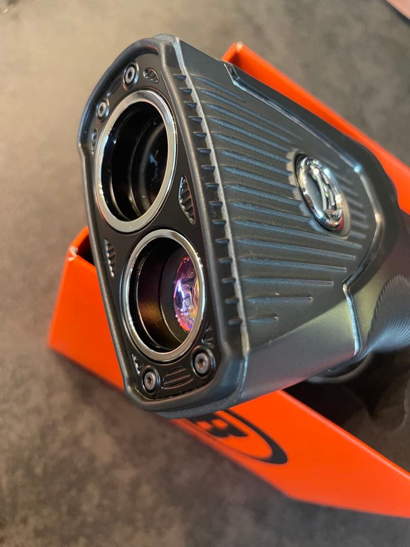 Bushnell Pro XE ゴルフ用距離計　2019