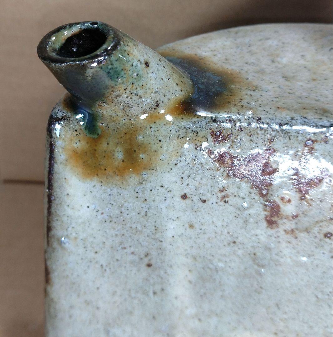 【本物保証】金城次郎 魚紋抱瓶 共箱(本人書付）栞 人間国宝 壷屋焼 やちむん