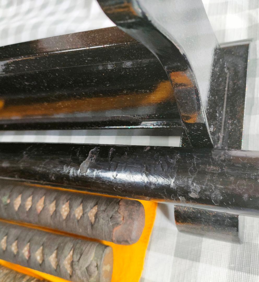 黒い刀の装飾品セット(刀身無し)