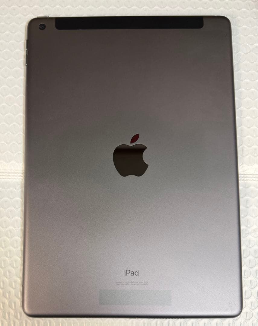 iPad 第8世代 32GB バッテリー最大容量:90%
