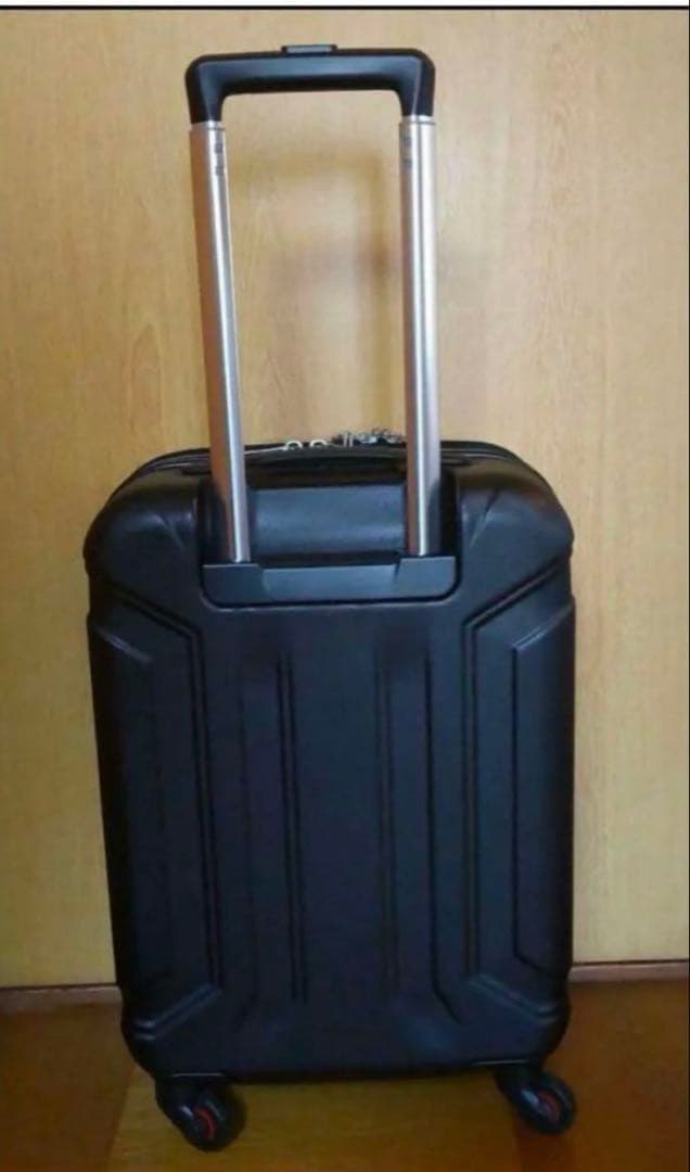 ANAオリジナル商品　機内持ち込みサイズキャリーケース