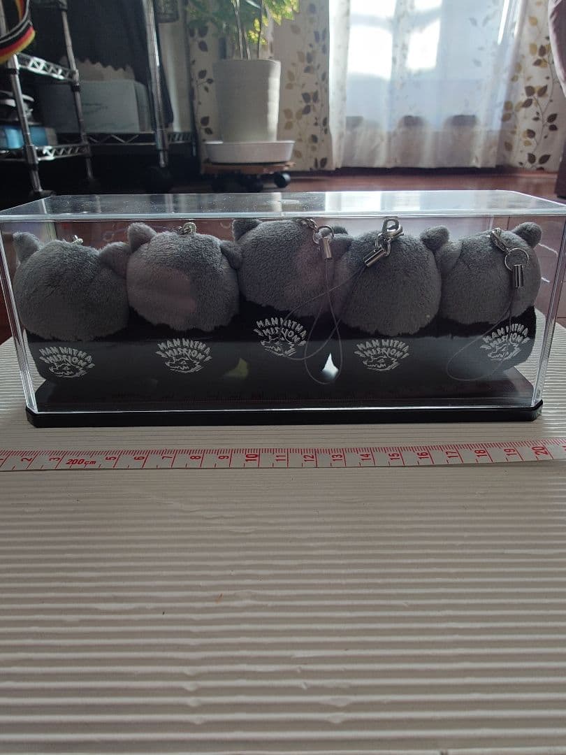 MAN WITH A MISSION マンウィズ　おてだマンウィーズ　モノクロ