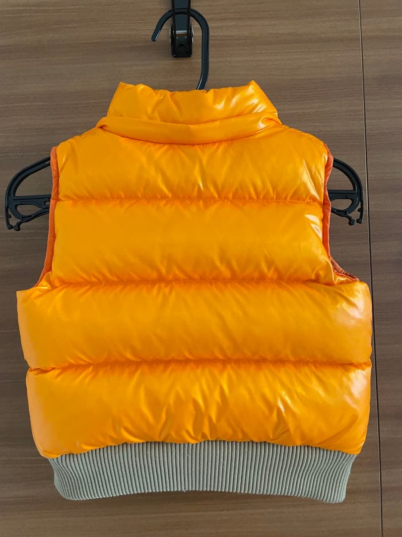 希少◆Burberry オレンジ ダウンベスト 80〜95
