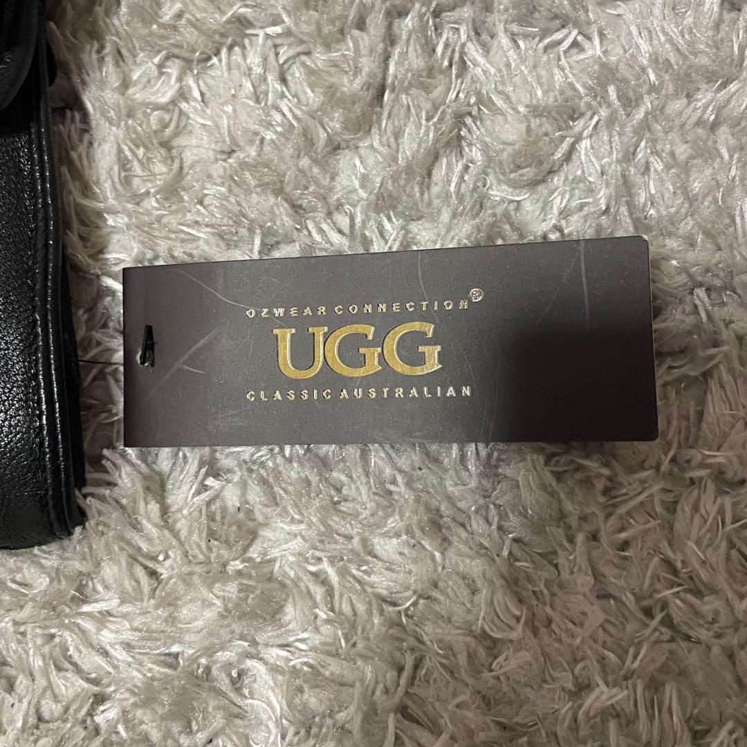 土日割引本革【新品未使用】タグ付　UGG レザーグローブ　メンズ　レディース　黒