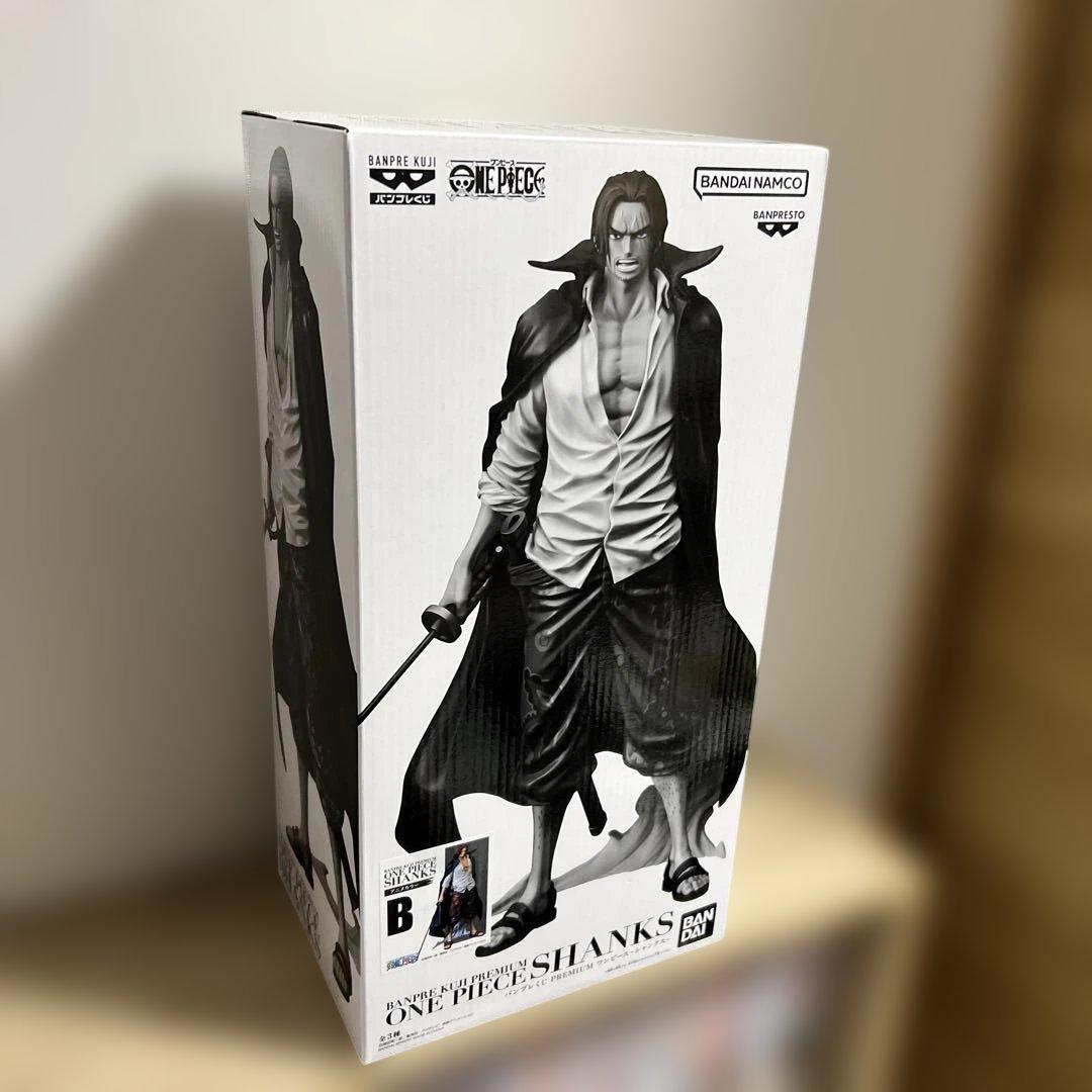 ONE PIECE SHANKS フィギュア B