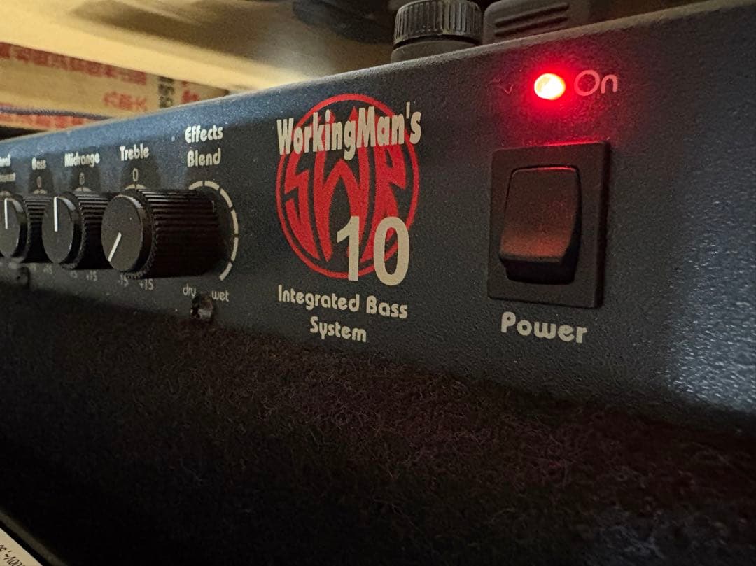 SWR workingman's 10 コンボアンプ80w ベース