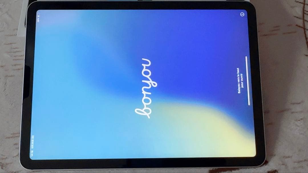 Apple iPad Air (第4世代) シルバー