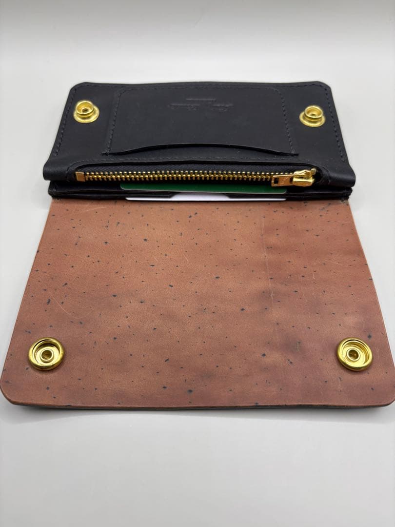 ミドルタイプトラッカーウォレット　ホースバット(GUIDI社)