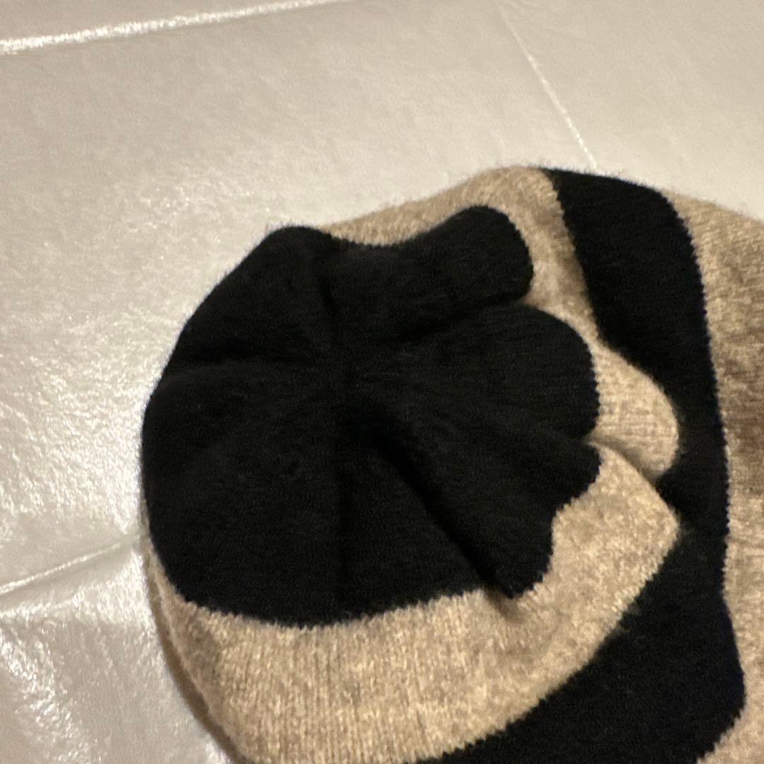 ヴィヴィアンウエストウッド　耳あて付きニット帽　ストライプ