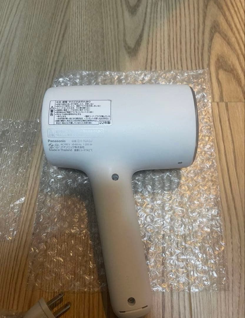 パナソニック　ドライヤーナノケア　EH-NA0J