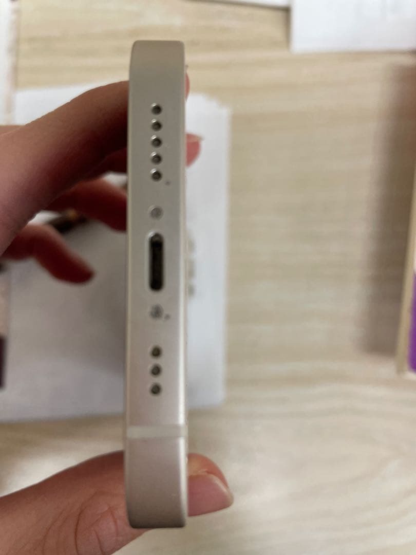 iPhone13 128GB ホワイト