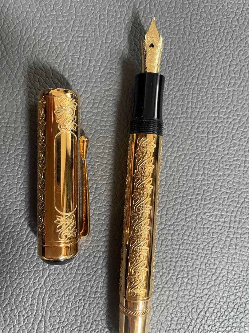 ★未使用　MONTBLANC パトロンシリーズ　万年筆