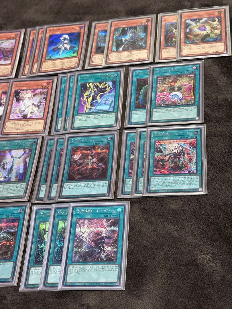 遊戯王 閃刀姫デッキ 高レアリティ エクストラ、サイドデッキ付き おまけ付き