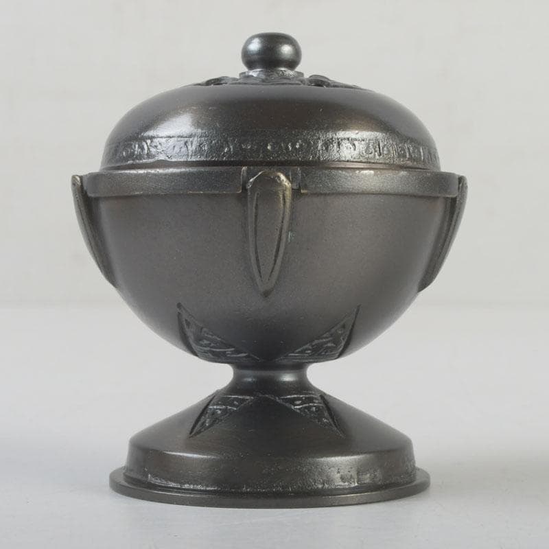 茶道具　唐銅風炉師　藤井宗喜作　唐銅　古銅写　火舎蓋置　共箱　V　9609