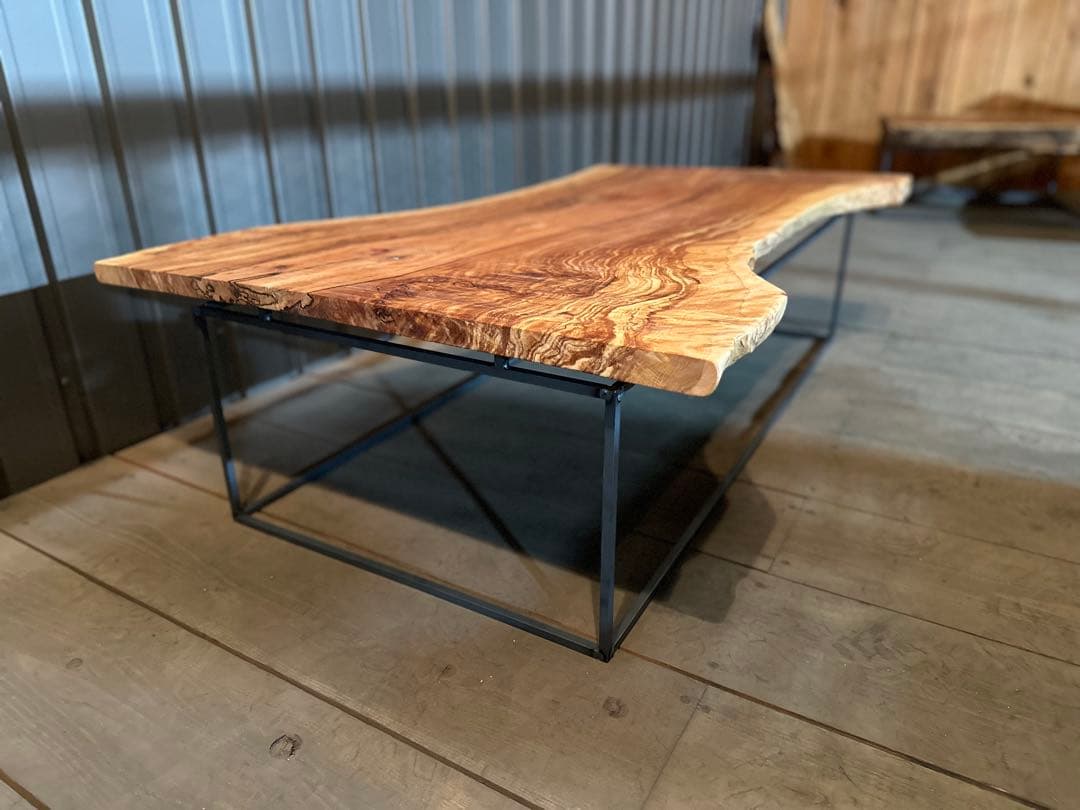 【最終価格！早い者勝ち！】栃　トチ　一枚板テーブル　店舗什器　ディスプレイ