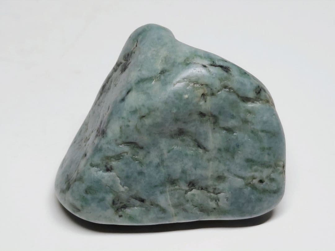 コン沢 37g 翡翠 ヒスイ 原石 鑑賞石 自然石 誕生石 鉱物 鉱石 水石