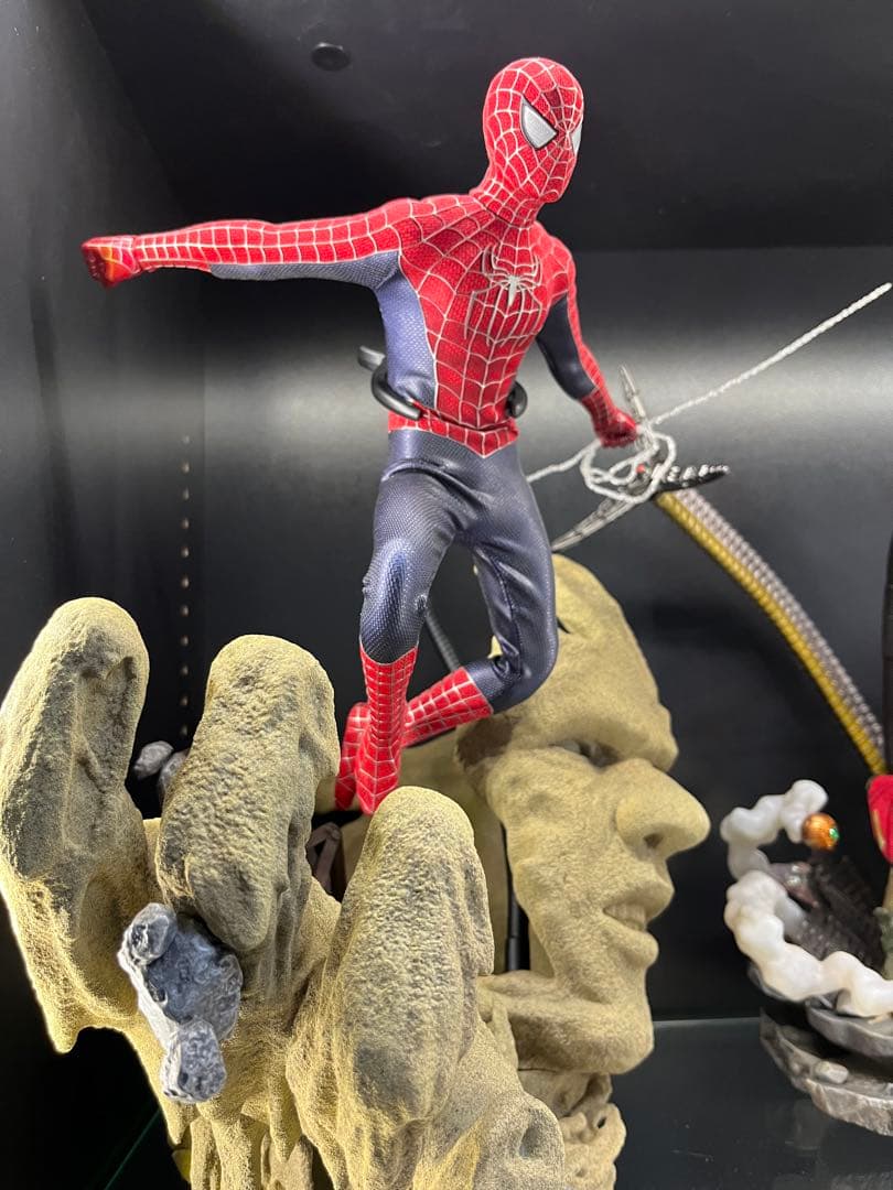 【開封品】ホットトイズ　スパイダーマン　フレンドリーネイバーフッド　デラックス版