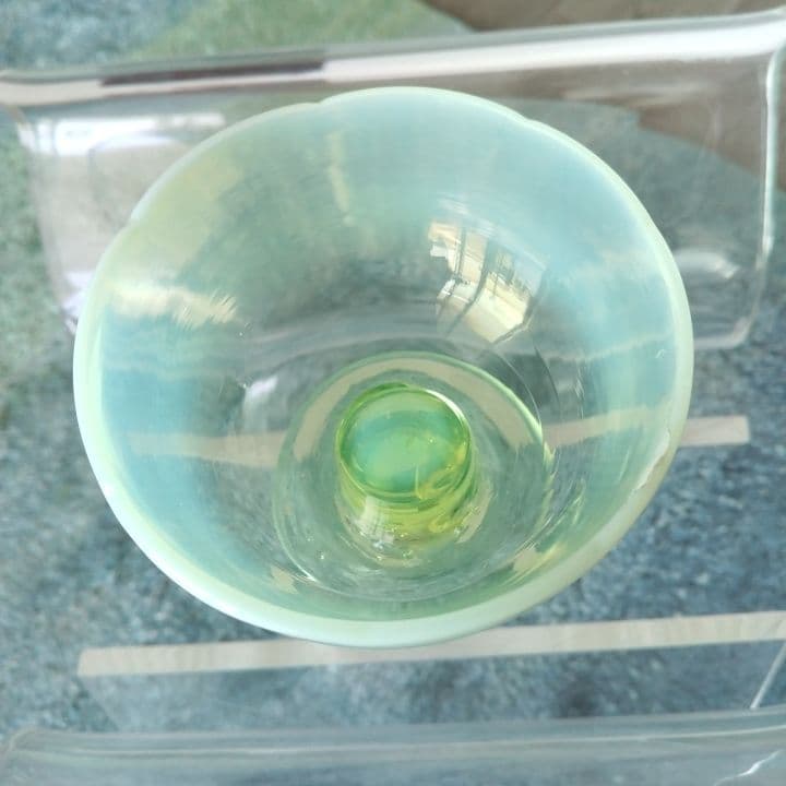 和ガラス 乳白ガラス被せ ウランガラス 2色氷コップ 大正ロマン