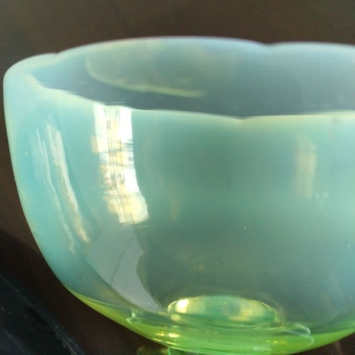 和ガラス 乳白ガラス被せ ウランガラス 2色氷コップ 大正ロマン