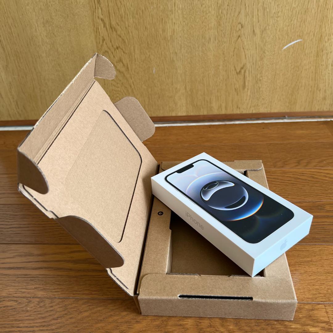 iPhone16e 128GB 新品未使用 未開封 2025年10月1日