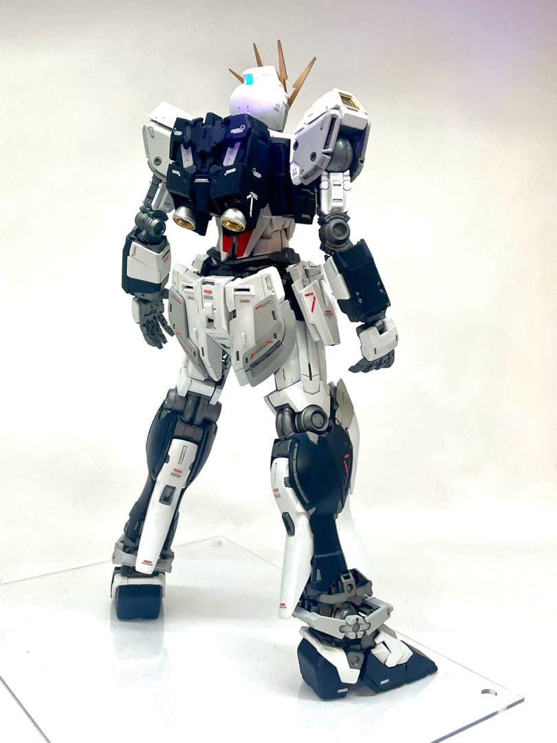 MGナラティブガンダムver.ka νガンダム配色　全塗装　完成品