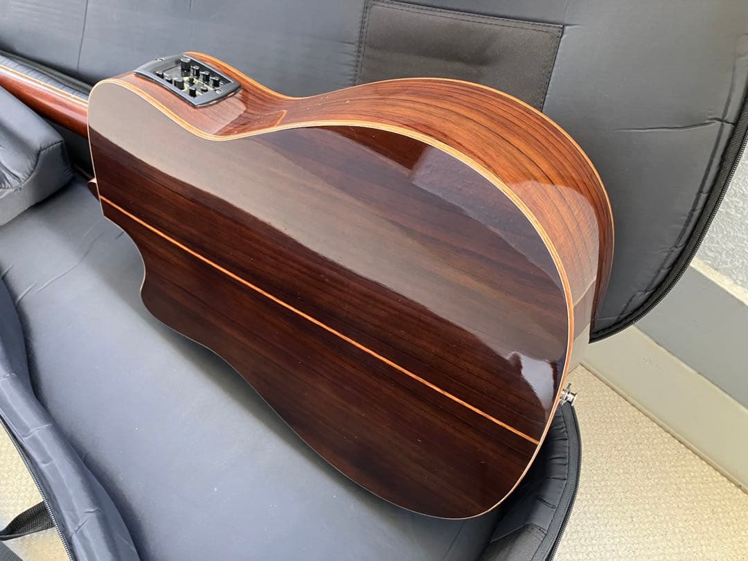 YAMAHA A3R オール単板アコースティックギター 専用ギグバッグ付き