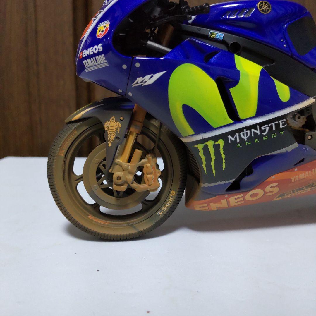 ヤマハ YZR-M1 マーベリック・ビニャーレス 1/12 ミニチャンプス