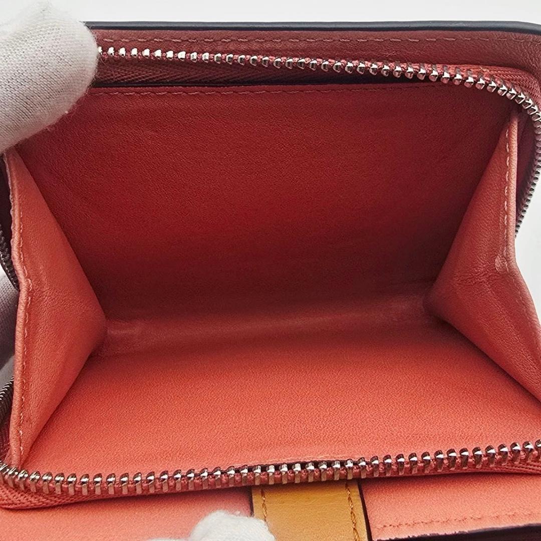 LOEWE ロエベ トライフォールド コンパクトウォレット 二つ折 アナグラム.