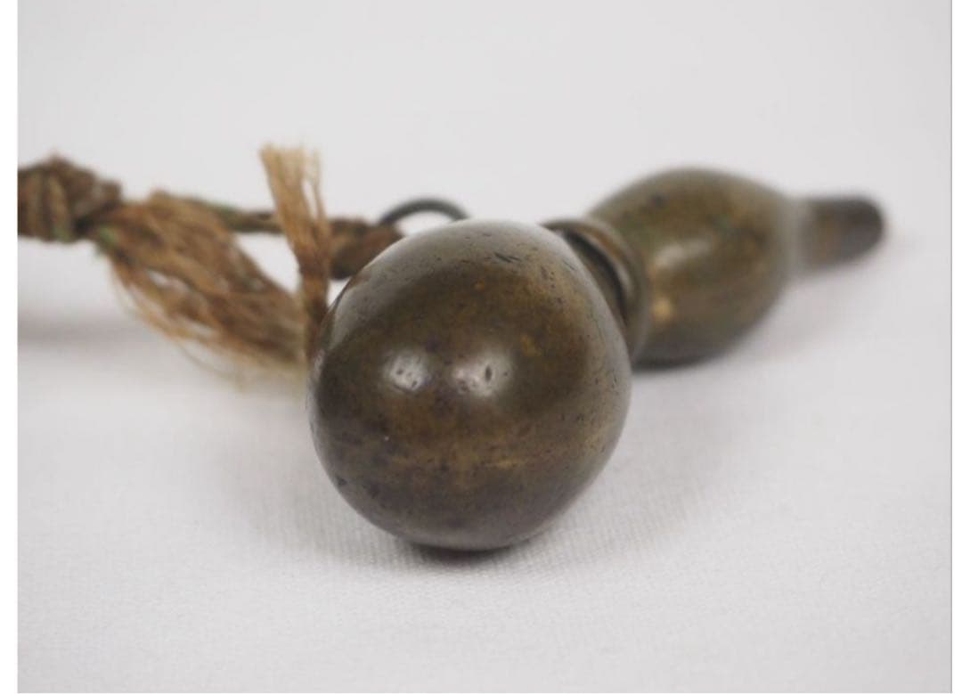 送料無料　竹形印籠・銅製瓢箪形薬入　銀使用　★希少★