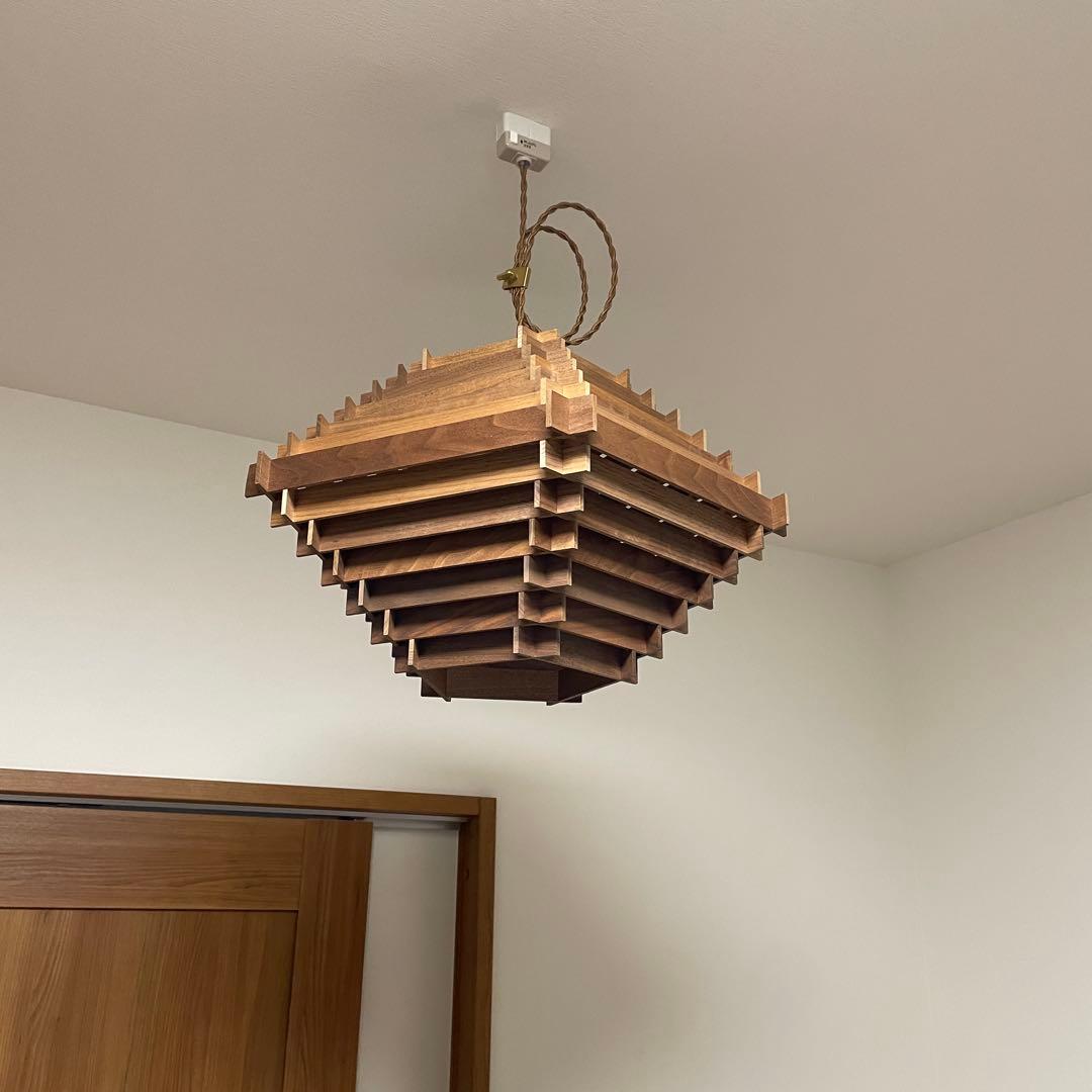 ウニコ　ZEONG APROZ 木製ペンダントライト 階層デザイン