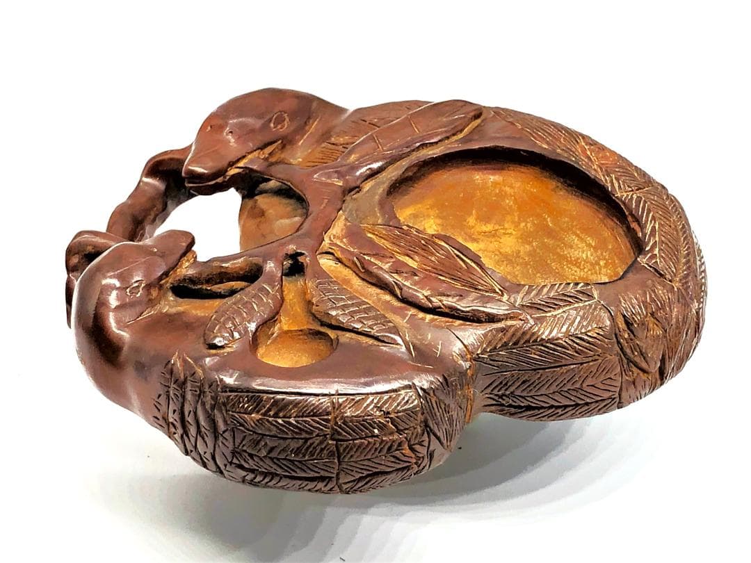 【 獺図木硯 】　カワウソ容彫り　骨董 　桐箱付き