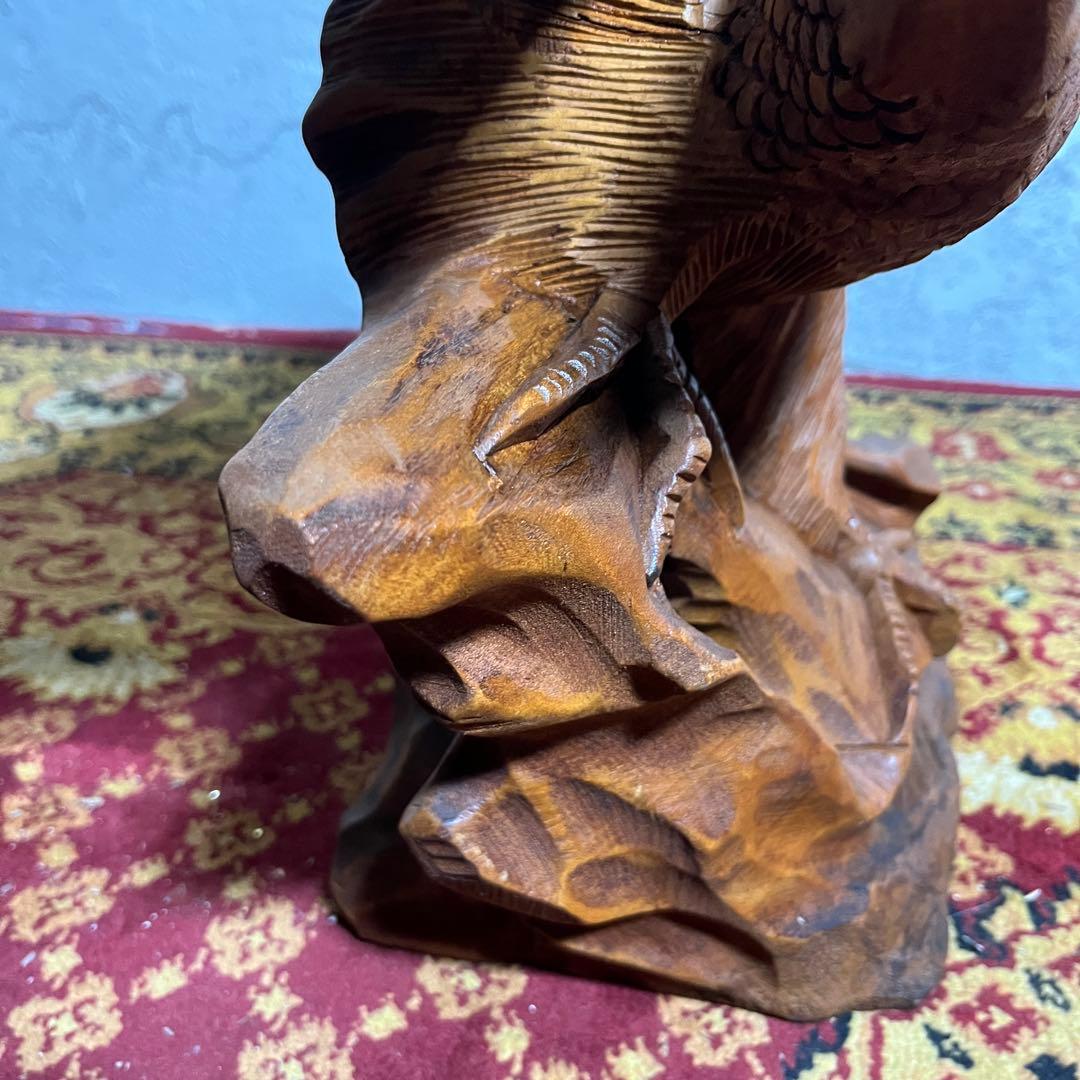 大型 木彫り 鷲 置物 一刀彫 彫刻芸術品 ヴィンテージ 民芸品 インテリア