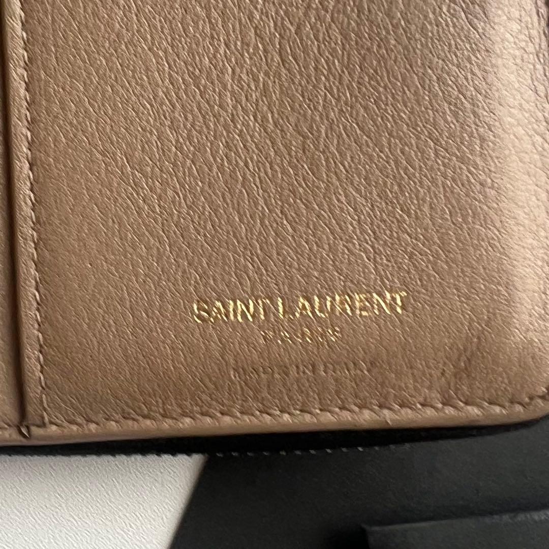 29 極上美品 SAINTLAURENT イヴサンローラン 2つ折り財布