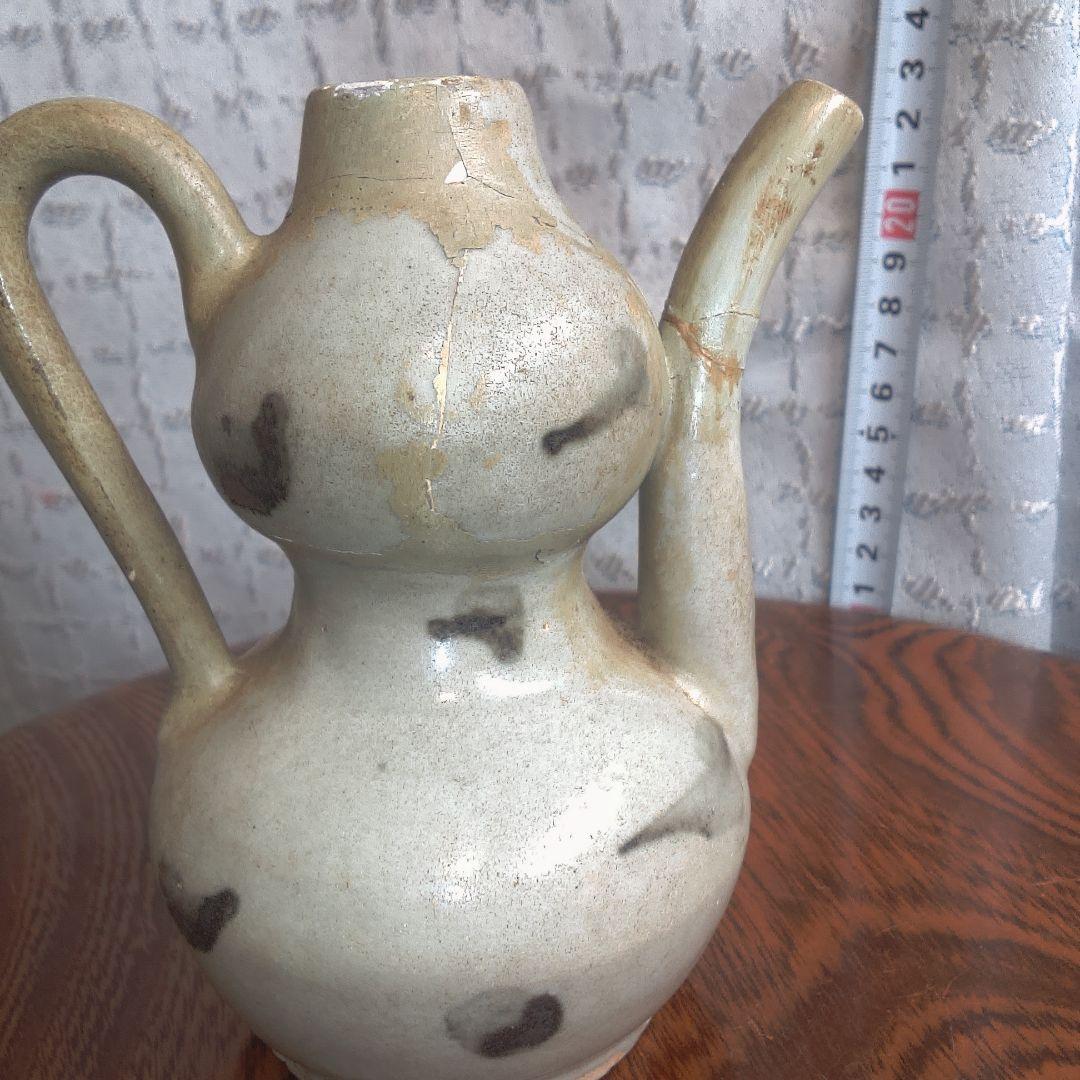 骨董６手作り陶器壺、二重ボディ