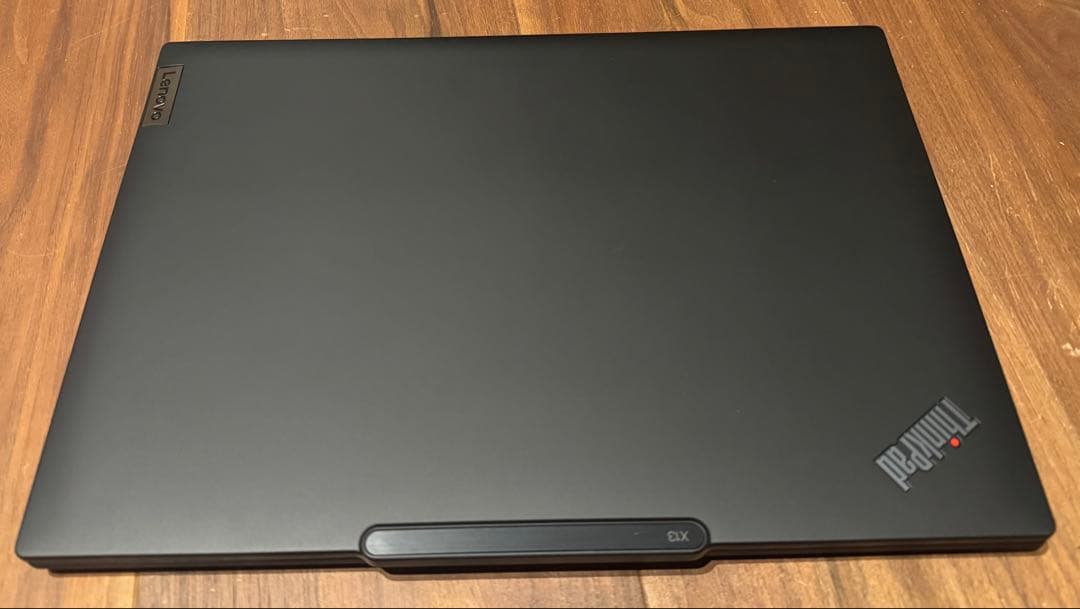 Lenovo Thinkpad X13 gen5 米沢製造モデルほぼ未使用