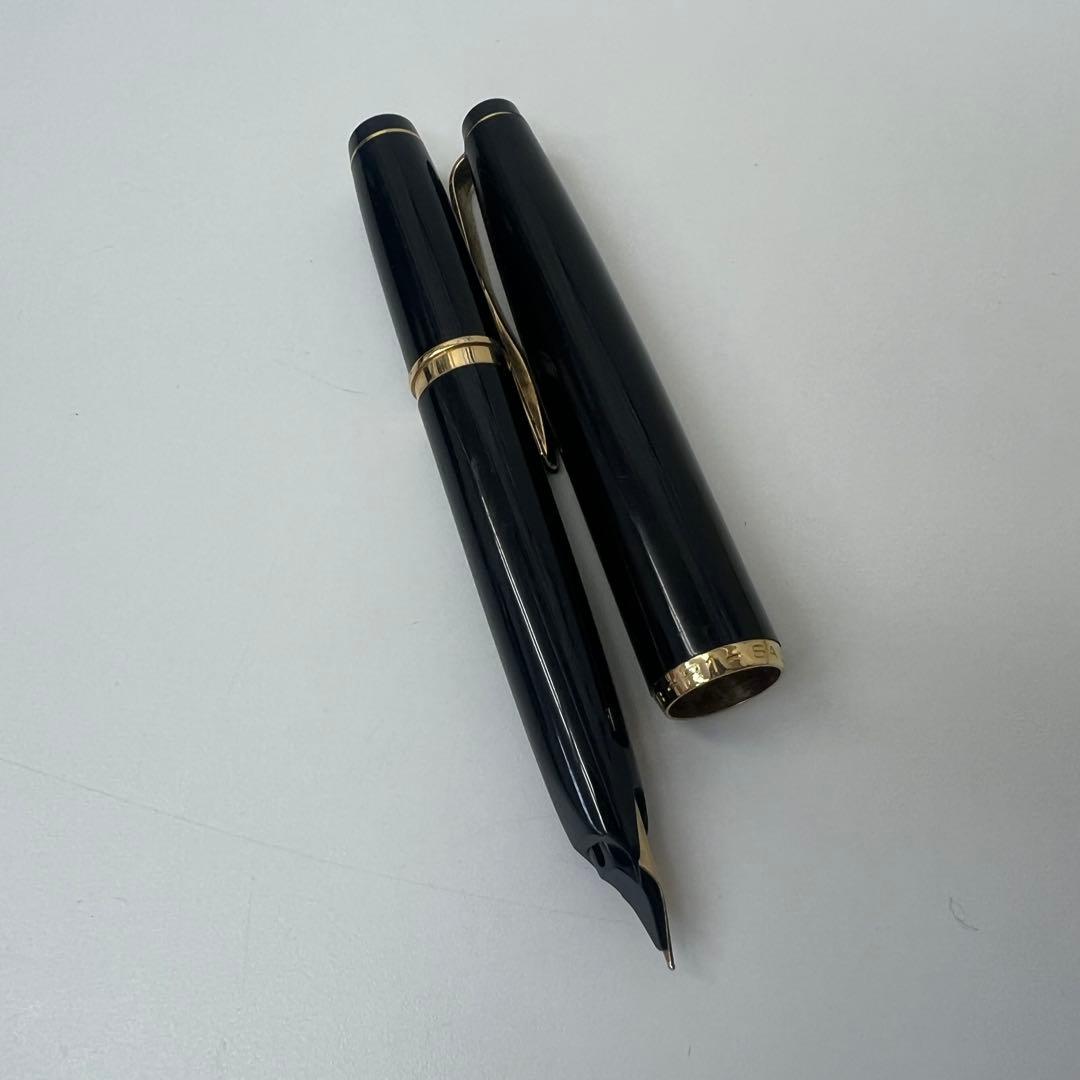 【値下げ】万年筆　SAILOR 21セーラー ペン先 21K ショート