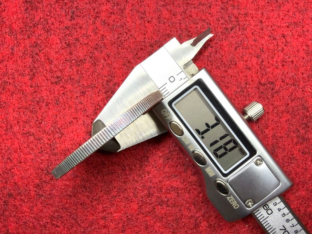 ね*こ様 2001年 シルバー イーグル  銀貨 1$ 1oz リバティ