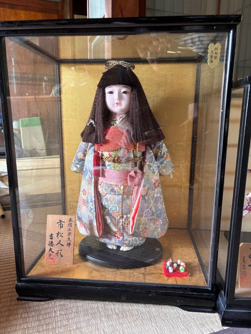 市松人形 吉徳大光 ディスプレイケース付き