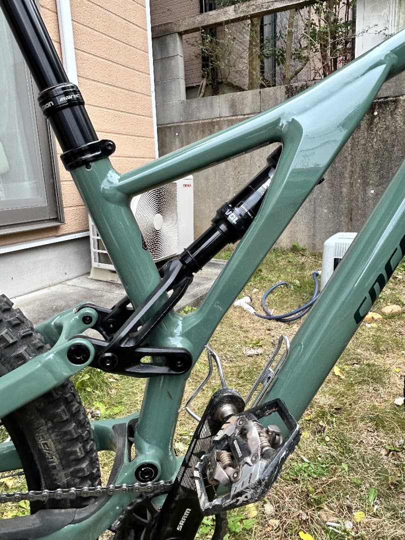 林Stumpjumper Alloy　MTBフルサス　29（サイズS3）