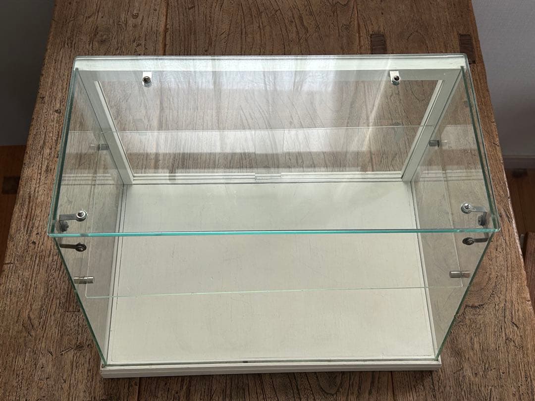 レトロ　台形ガラスショーケース