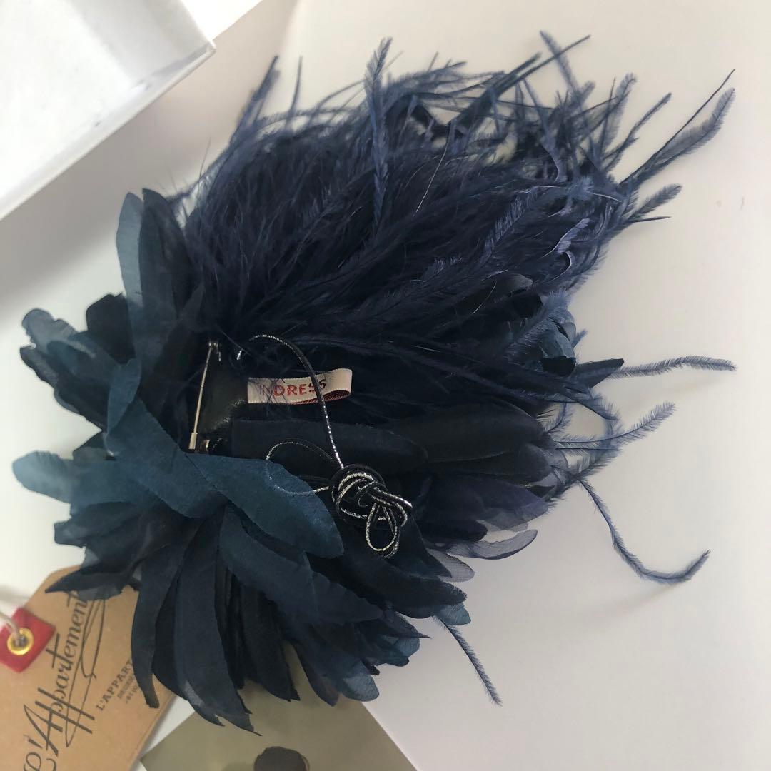 L'Appartement INDRESSオーストリッチフェザーコサージュ