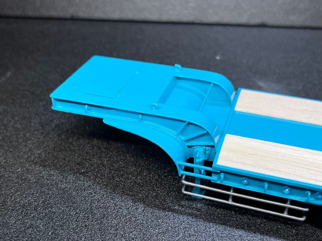 24⭐︎　1/50 3軸ショートトレーラー　建機　重機