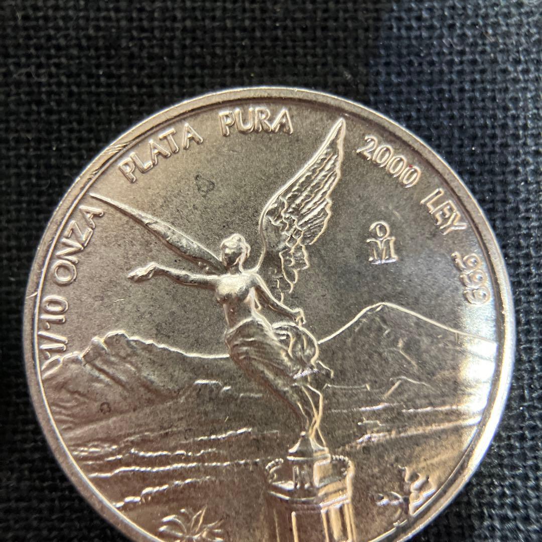 ダ*ー様 メキシコ リベルタード銀貨 2000年