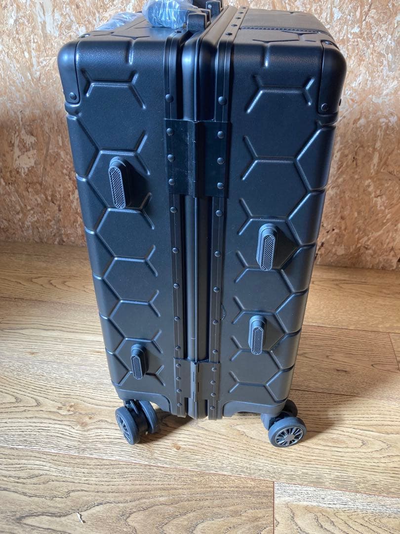 ★新品未使用★BALR. スーツケース Size：S