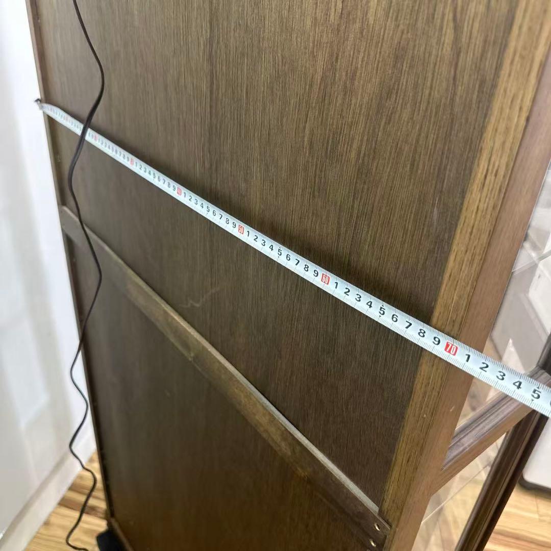 旭川 三陽家具工業 ガラスキャビネット 飾り棚 照明付き　訳あり