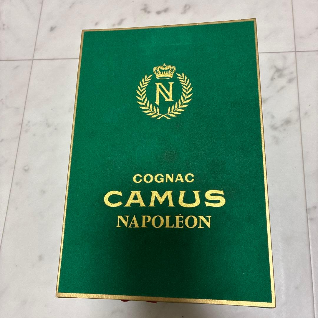 CAMUS NAPOLEON コニャック 特別デザイン
