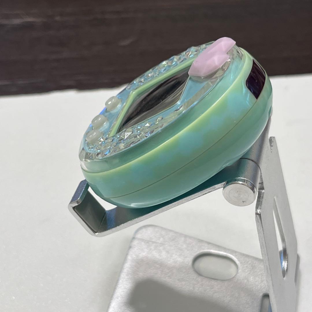 バンダイ たまごっちピース tamagotchi p's グリーン